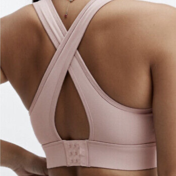 NWT FABLETICS Blare Cross Back Sports Bra - Picture 2 of 3